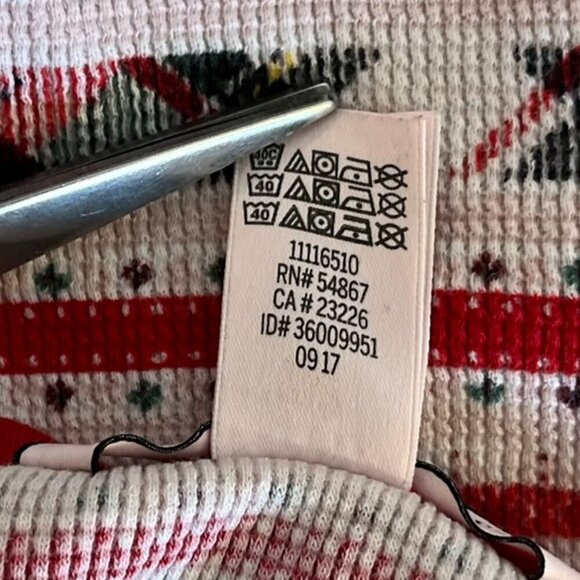 Victoria Secret Woman's Red/White Striped Plaid Thermal Pajama's Sz Lr - Picture 6 of 11